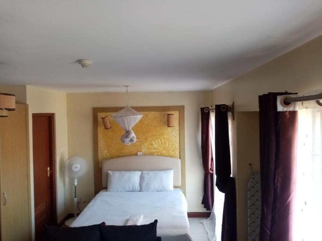 Kim Suites - Mvuli Studio Apartment ナイロビ エクステリア 写真