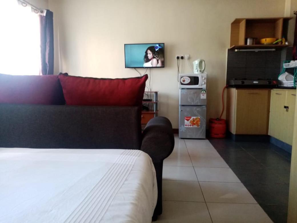 Kim Suites - Mvuli Studio Apartment ナイロビ エクステリア 写真